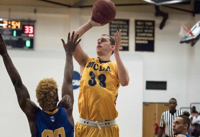 Men's Basketball squanders halftime lead in loss to Fitchburg State