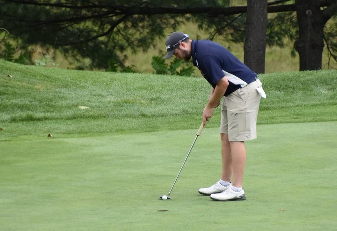 Men's Golf opens play with Trailblazer invitational at Berkshire HIlls