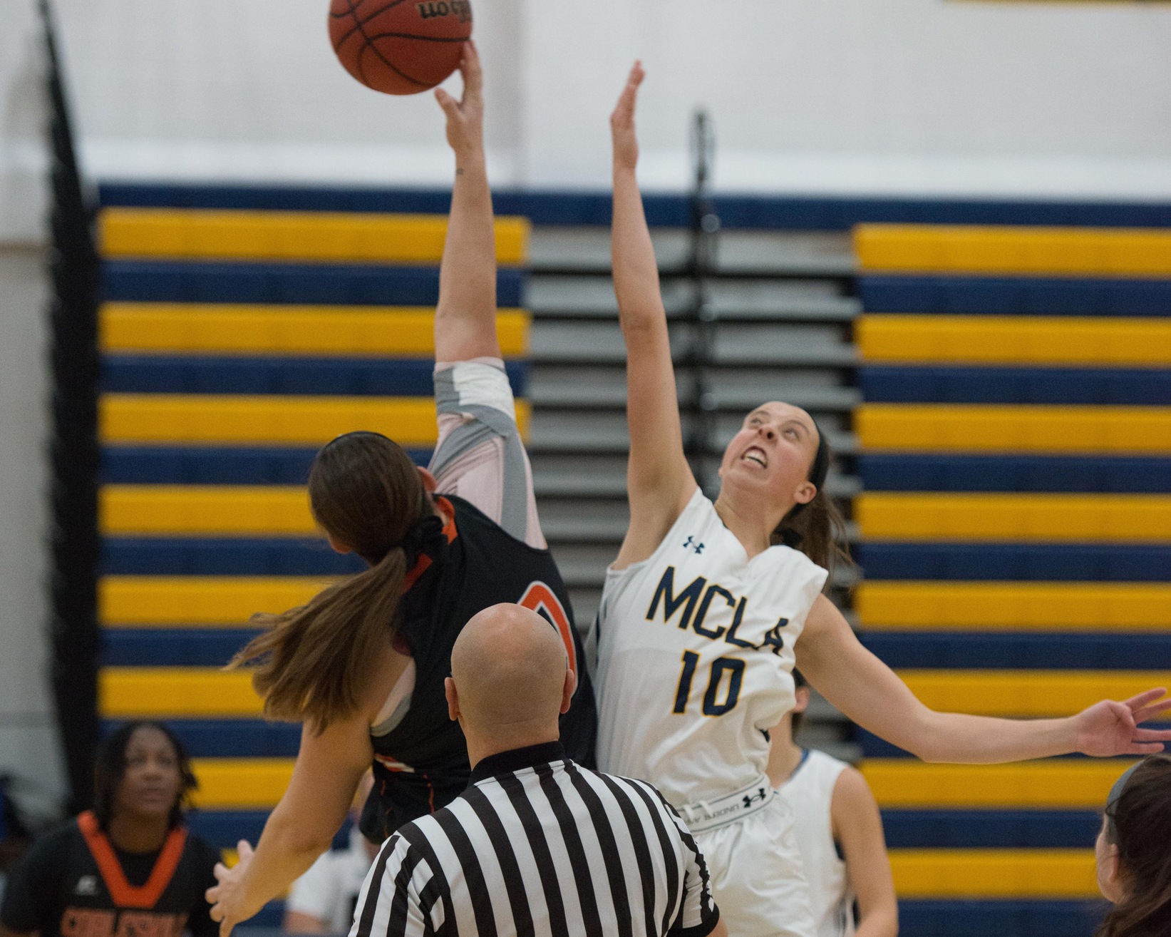 Women's hoop goes cold in 52-32 loss at Union (NY)