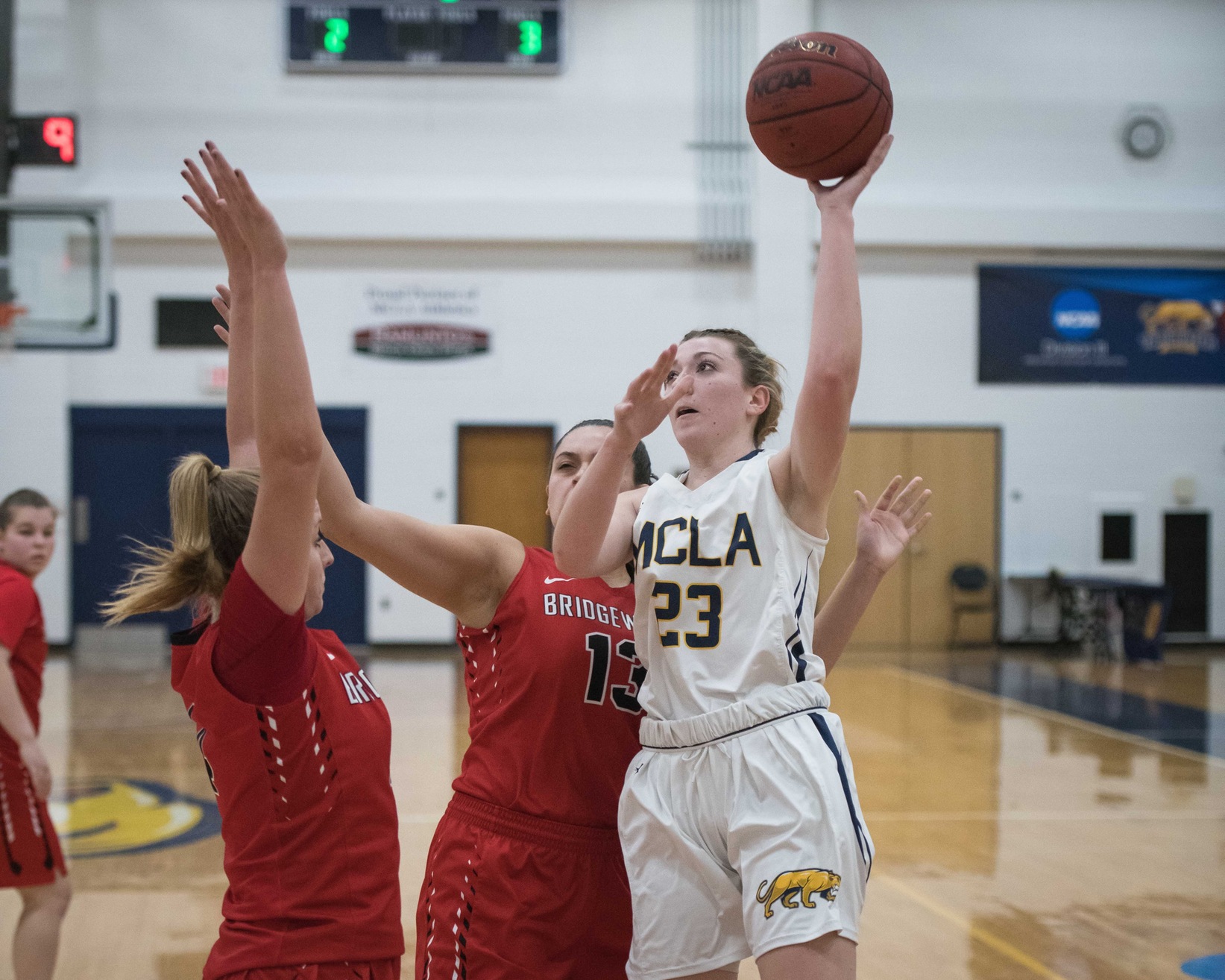 Women's Basketball comeback falls just short in 55-53 loss to Curry