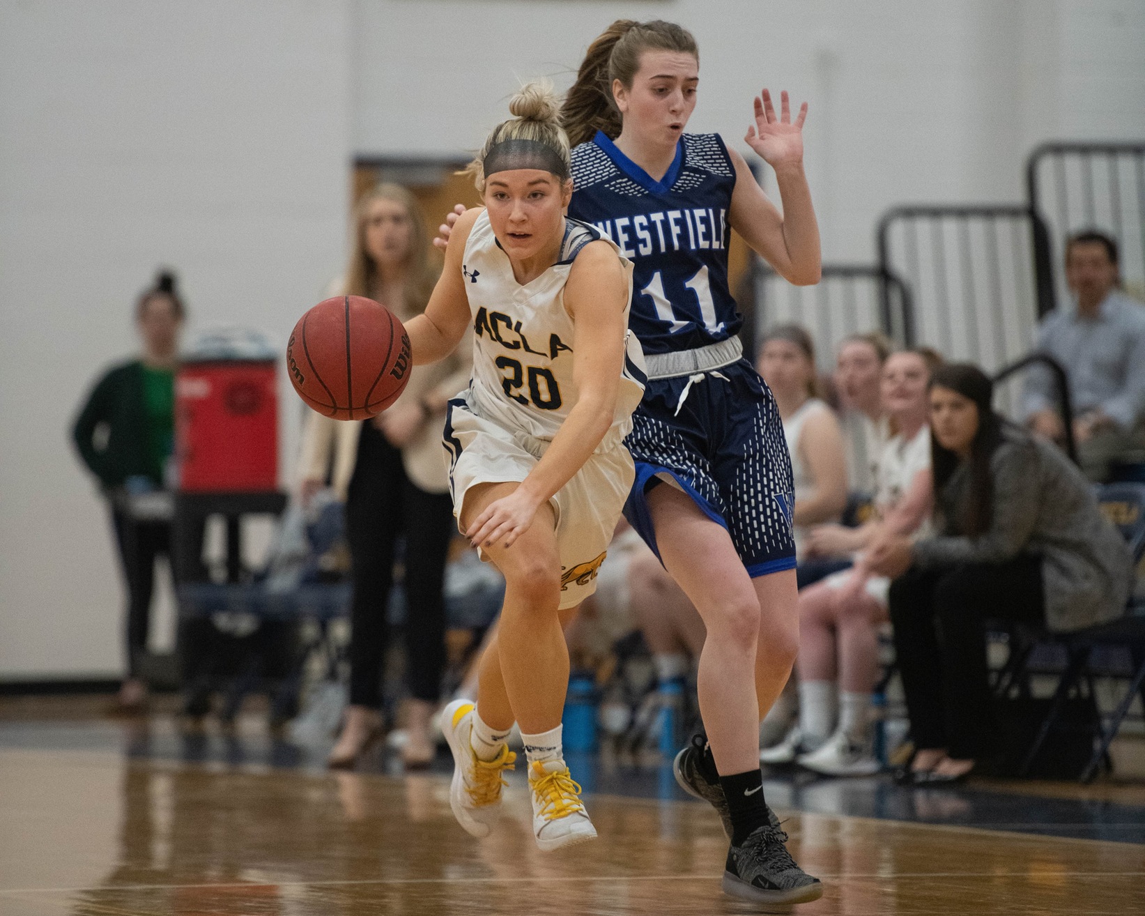 Women's Basketball returns to play, drops MASCAC opener to Owls