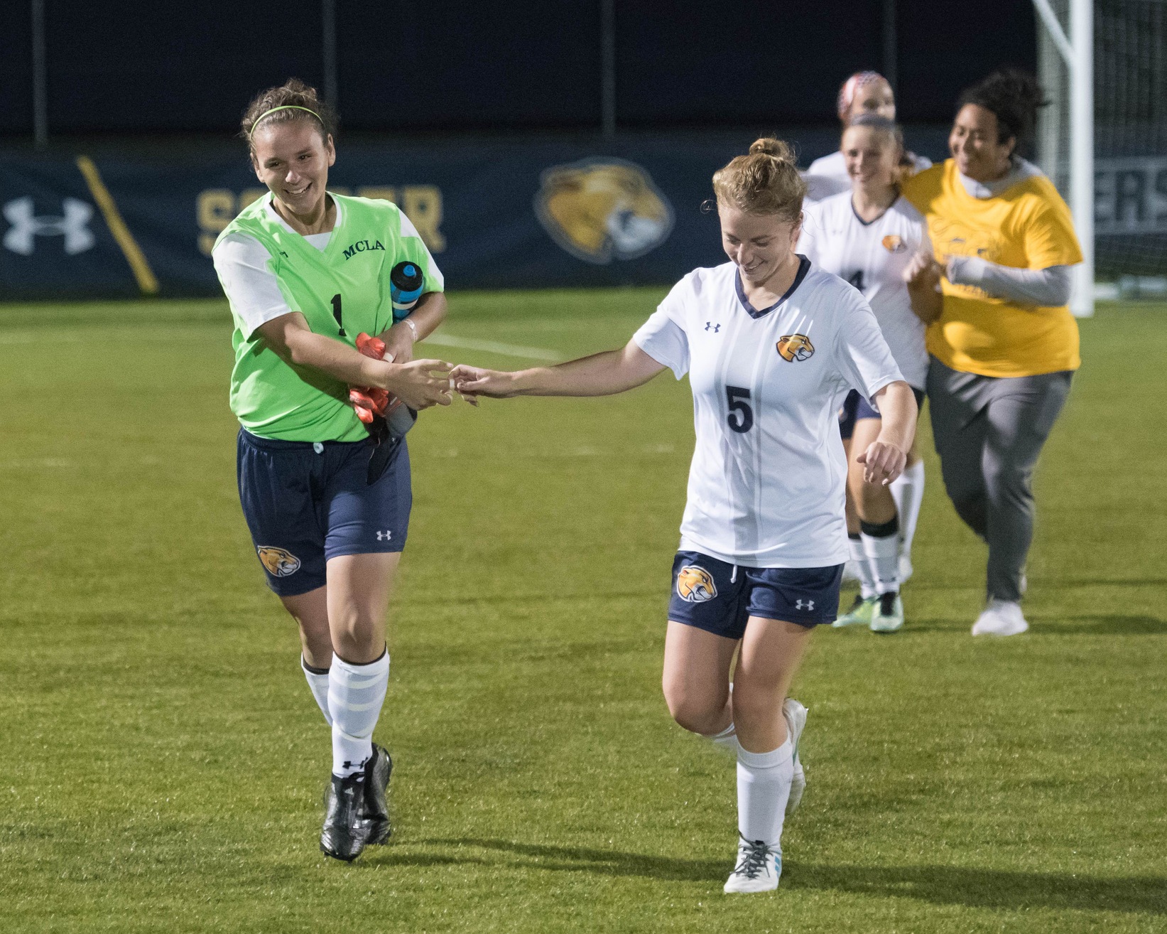Mangiardi leads women's soccer to 2-0 shutout over Rivier