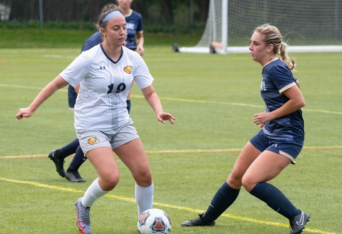 Women’s Soccer falls to Framingham State 1-0