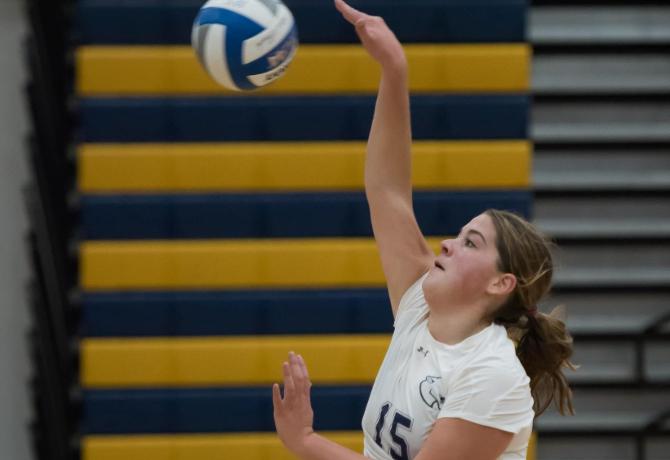 Volleyball tops Bridgewater in five sets, will be third seed in MASCAC Championships