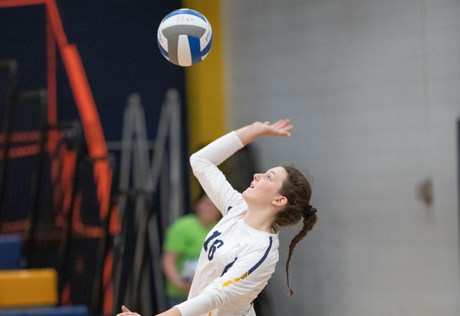Volleyball Blanks Framingham State in Key MASCAC Matchup
