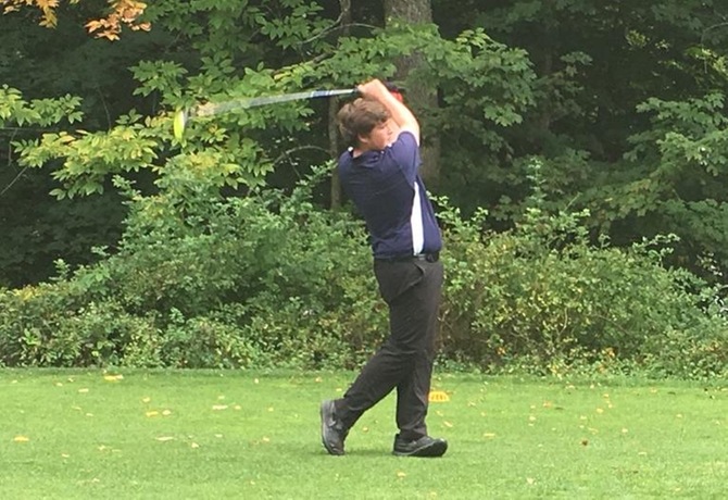 Golf competes at Williams Invitational, Day one recap