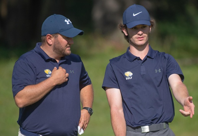Cody White (Left) was the second-highest finisher among Trailblazer golfers this weekend.