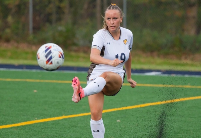 Catelyn Dodge scored her 8th goal of the season